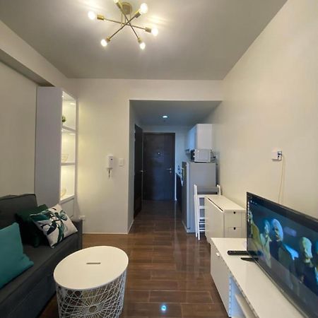 Air Residences 4439 San Pedro Makati Exterior foto